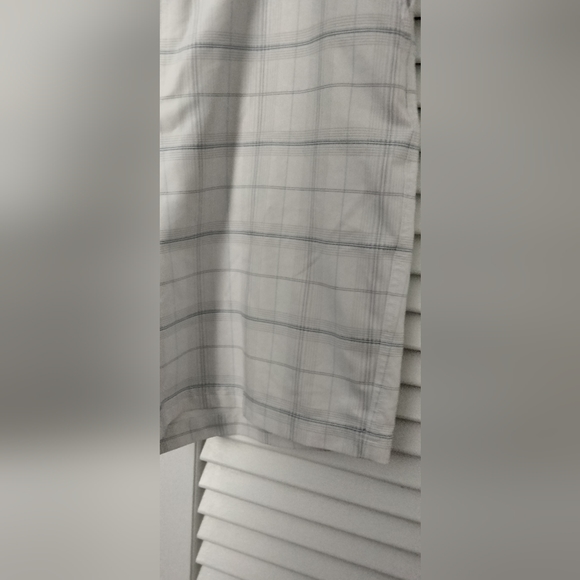 Men's Shorts 40 Cypress Club VGC - Picture 4 of 10